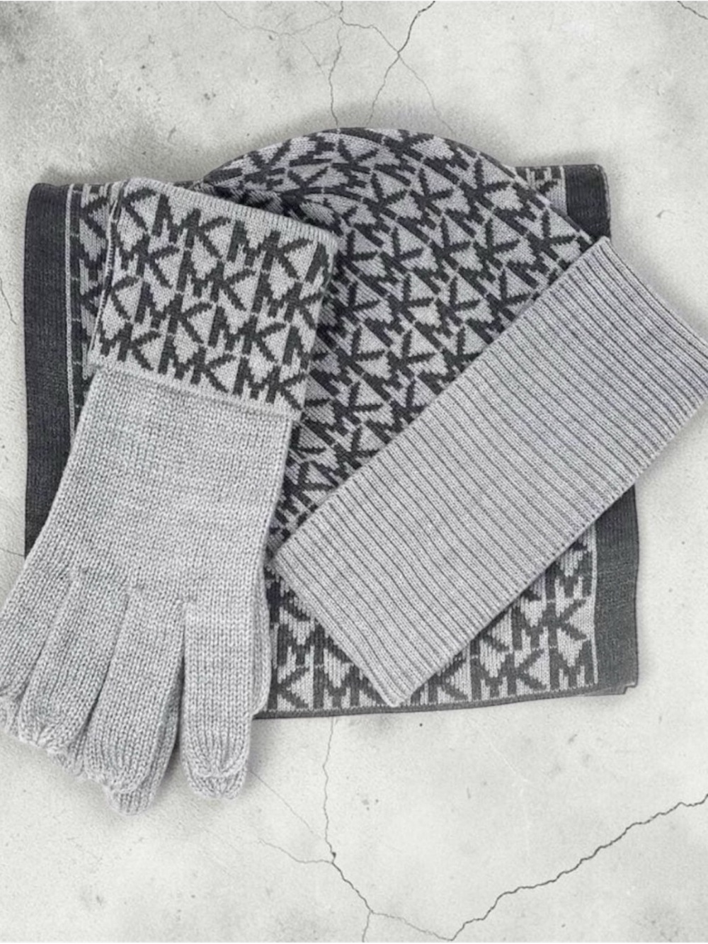 Michael Kors 3-piece knit set NWT